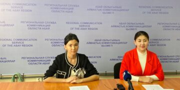 НАГРАДЫ ВРУЧАТ ДОСТОЙНЫМ