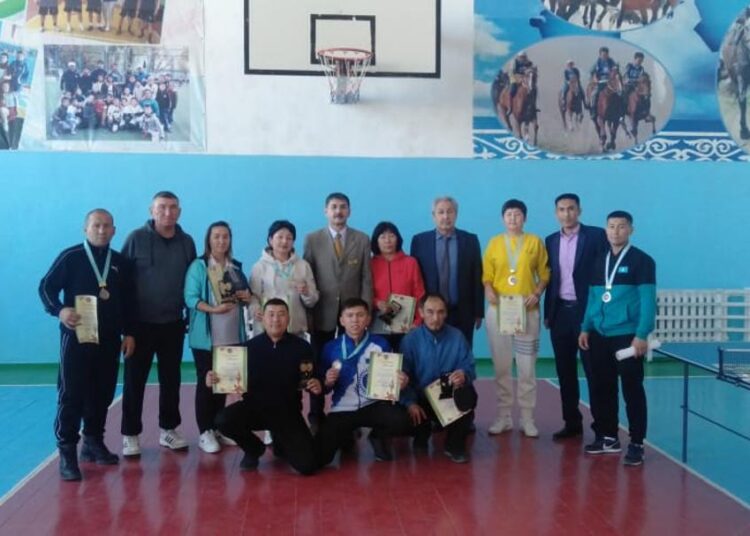 ТРЕНИРОВКИ, МАТЧИ И СРАЖЕНЬЯ — ДО ПРЕДЕЛА, ИЗ ПОСЛЕДНИХ СИЛ