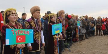 ПРИРУЧИВ ХИЩНИКА