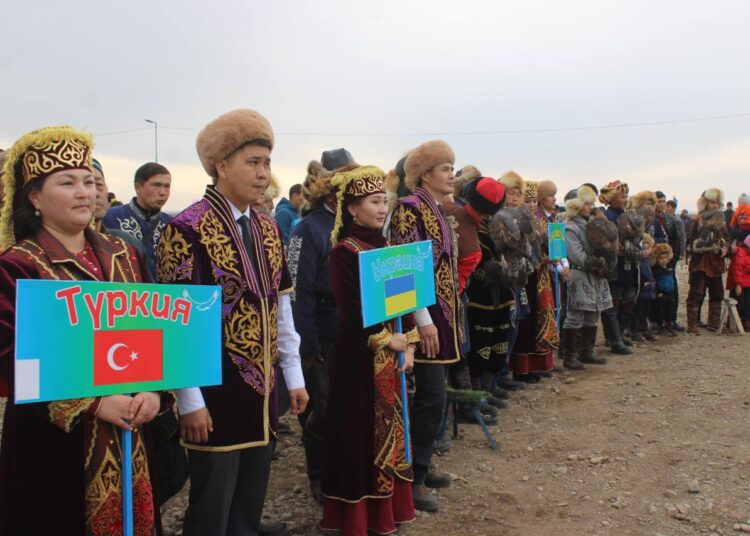 ПРИРУЧИВ ХИЩНИКА