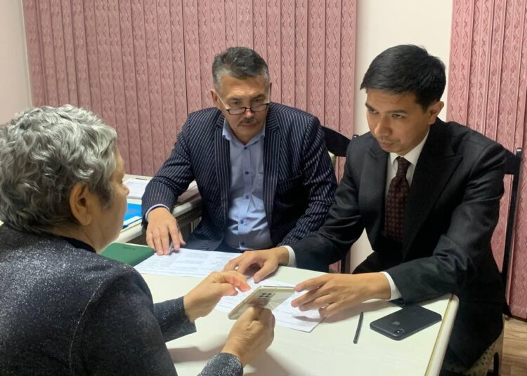 ВЗЯТЬ ПОД КОНТРОЛЬ