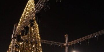 «ГОВОРЯТ, ПОД НОВЫЙ ГОД, ЧТО НИ ПОЖЕЛАЕТСЯ – ВСЕ ВСЕГДА ПРОИЗОЙДЕТ, ВСЕ ВСЕГДА СБЫВАЕТСЯ!»