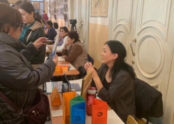 Кто ищет, тот всегда найдет: в городе Семей прошла ярмарка вакансий