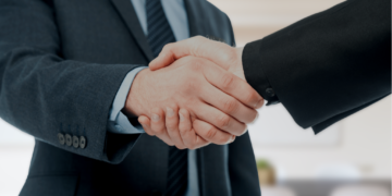 Решаются вопросы трудоустройства