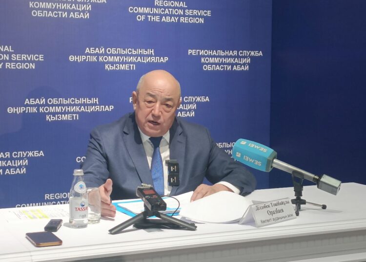 Аким Кокпектинского района: «Стараться, строить, привлекать»