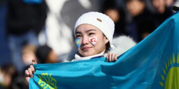 За строкой послания