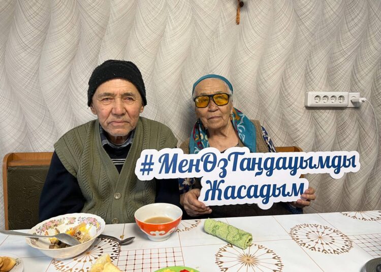 Одним из тех, кто сделал сегодня свой выбор, не выходя из дома, стал ветеран тыла