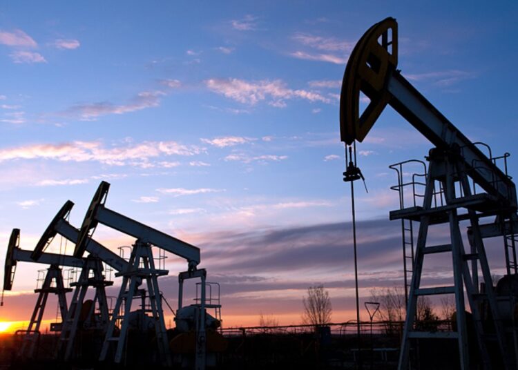 Новый нефтеперерабатывающий завод позволит производить до 90% переработанных нефтепродуктов