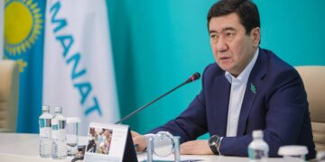 Ерлан Кошанов: «Наши советы должны поднимать темы, волнующие общество»