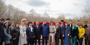 В Семее празднуют День единства народов Казахстана 
