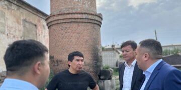 В Семее ведется работа по подготовке к отопительному сезону