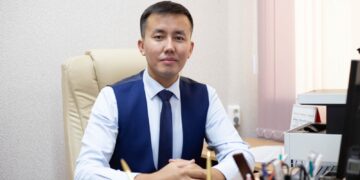 Челлендж «10 шагов к Здоровью» продолжает знакомить жителей области Абай с главными профильными специалистами в прямом эфире