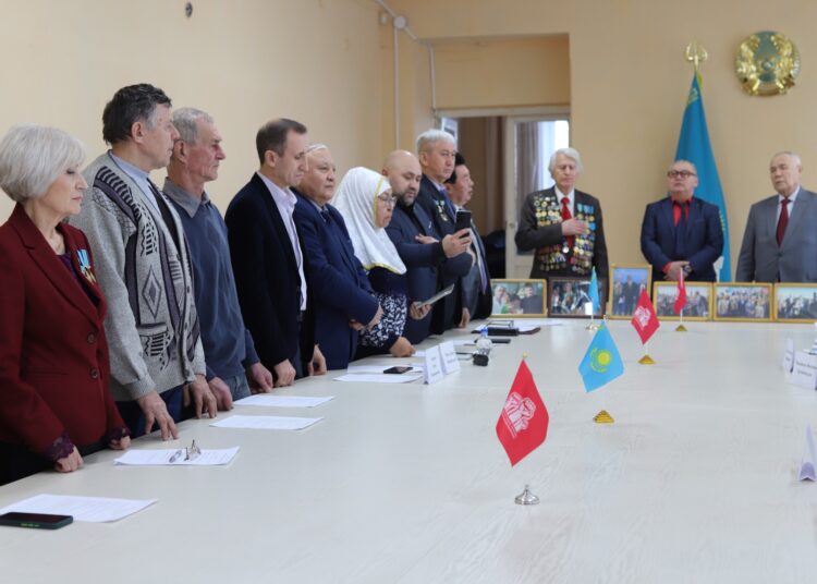 К 35-ЛЕТИЮ АНТИЯДЕРНОГО ДВИЖЕНИЯ