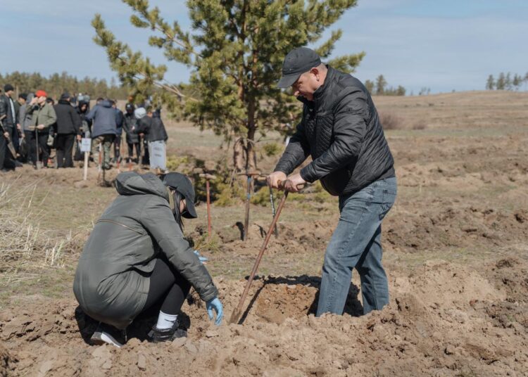 Жители области активно принимают участие в экологической акции
