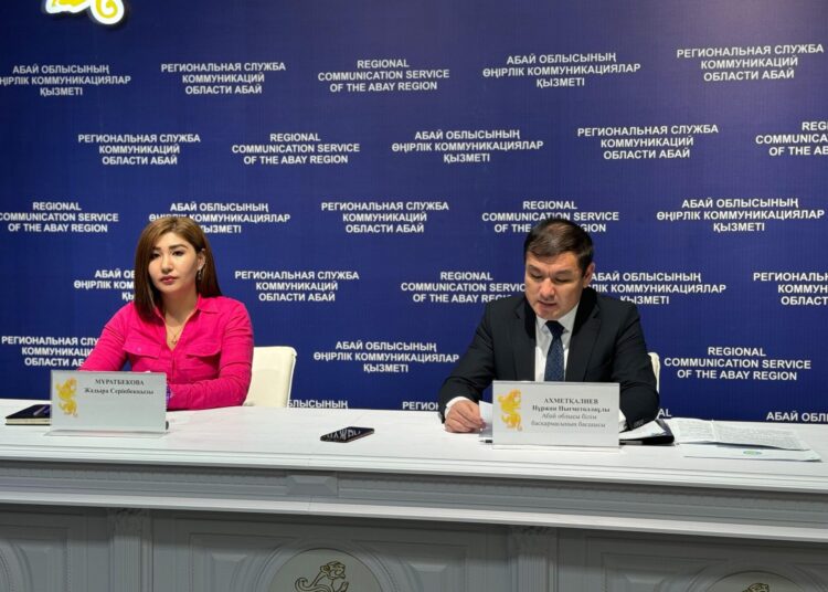 Более 44 тысяч учащихся сдают экзамены по государственному языку в области Абай