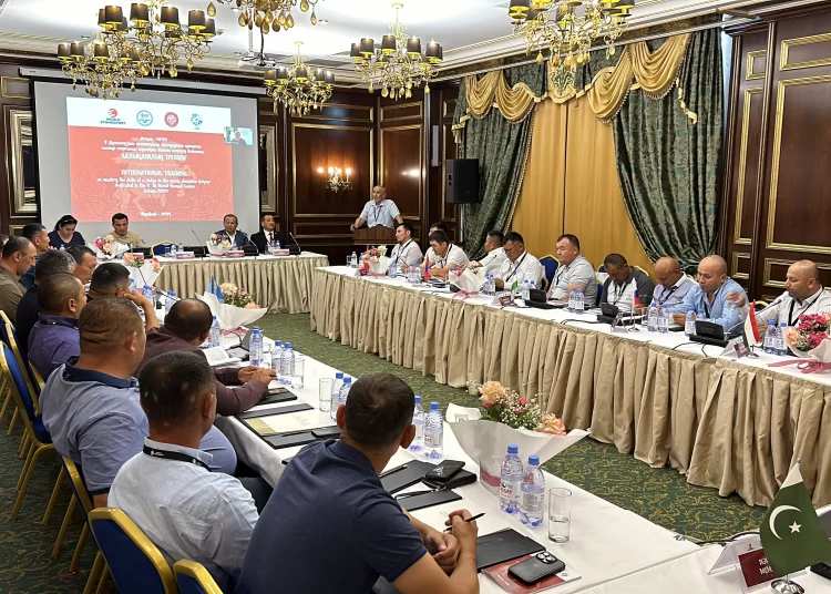 В Шымкенте проходит международный семинар для судей по кокпару