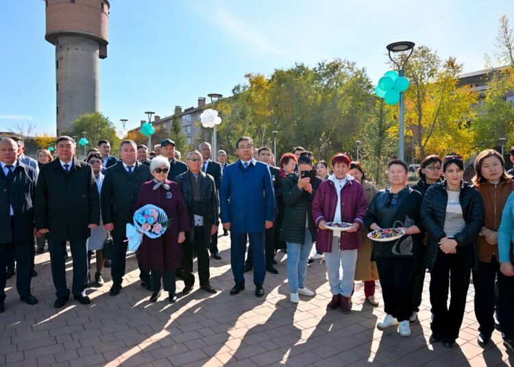 В Семее открылся Сквер медиков