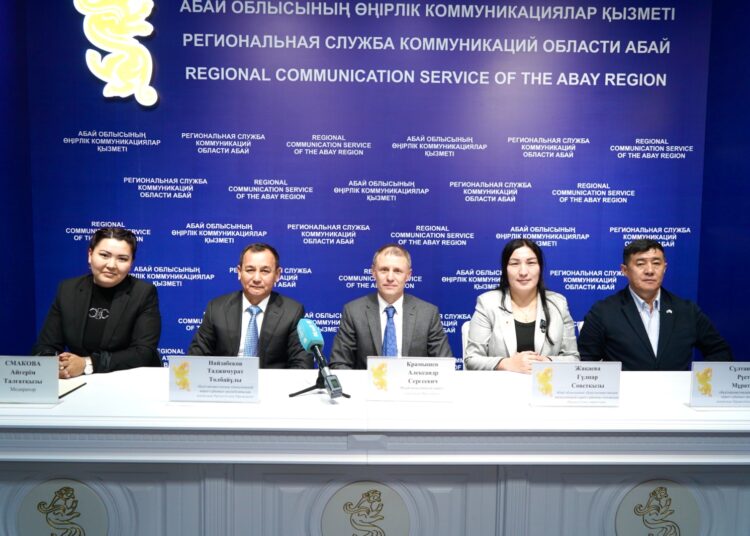 Крупный международный турнир по карате проходит в области Абай