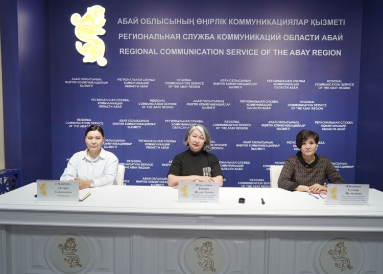 В школьных столовых области Абай улучшают условия питания