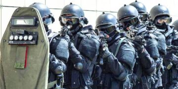 в районе Железнодорожного вокзала города Семей проводятся антитеррористические учения