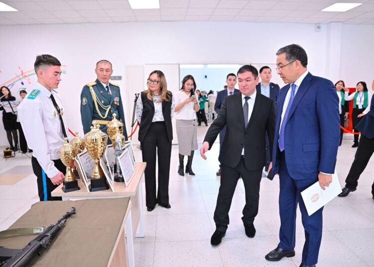 Глава региона встретился с талантливой молодежью