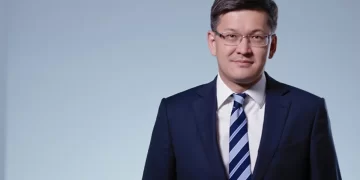 Постепенное повышение НДС – разумный путь: Дармен Садвакасов высказался о налоговой реформе