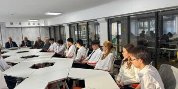 В области Абай прошла диалоговая площадка «Жұмыстың жаманы жоқ, кез келген еңбек қадірлі»