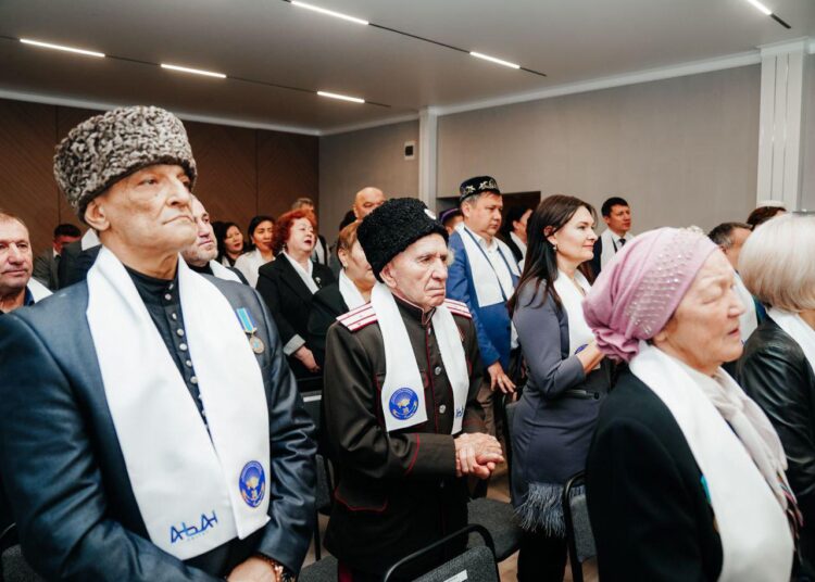 На пути мира и согласия: 30-летие со дня основания АНК отмечают в области Абай