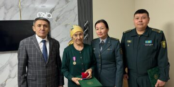 Почёт и уважение матери героя – от пограничников