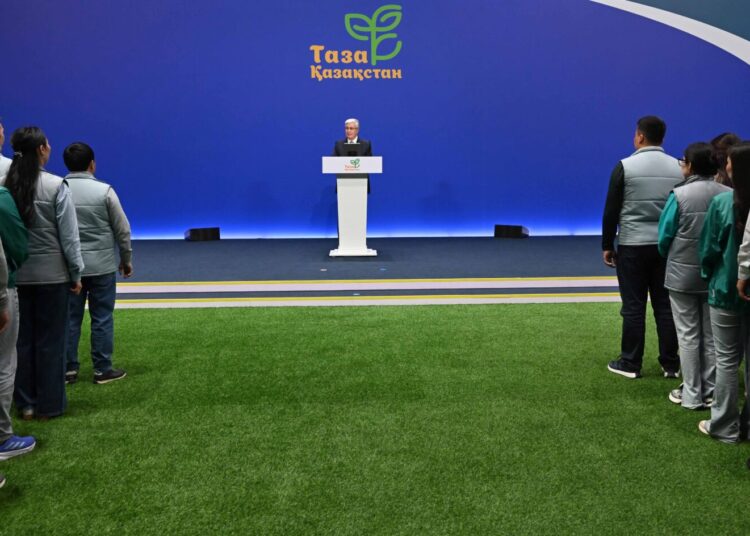 Глава государства посетил экологический фестиваль «Таза Қазақстан»