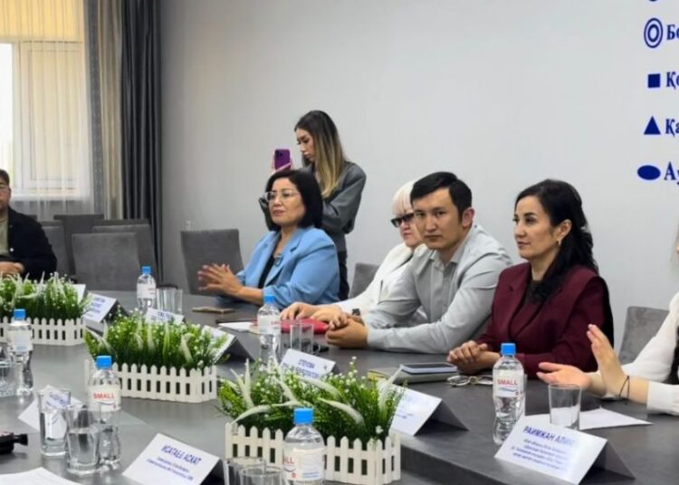 В Абайской области прошёл детский круглый стол «Голос ребёнка»