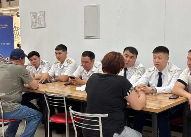 В области Абай стартовала «Неделя Закона и Порядка». Жители получили юридическую помощь