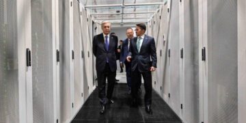 Касым-Жомарт Токаев принял участие в запуске суперкомпьютера