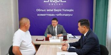 Аким области провел личный прием жителей Жарминского района