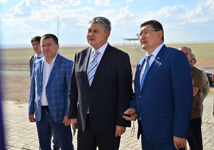 Вице-премьер ознакомился с подготовкой к юбилею Абая