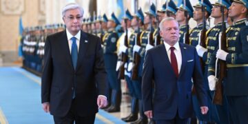 В Акорде состоялась официальная церемония встречи Короля Иорданского Хашимитского Королевства Абдаллы II бен аль-Хусейна, прибывшего с официальным визитом в нашу страну