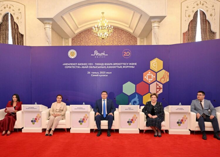 В Семее состоялся региональный гражданский форум