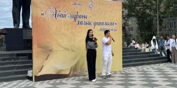 Литературный вечер под открытым небом прошёл в Семее