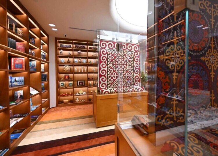 Историческое событие: культурный центр Казахстана открылся в Китае