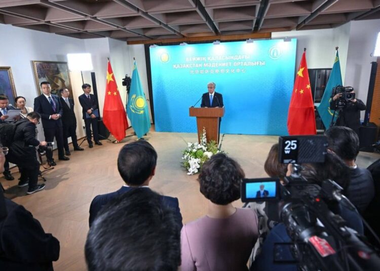 Официальный визит Президента РК в Китай завершился