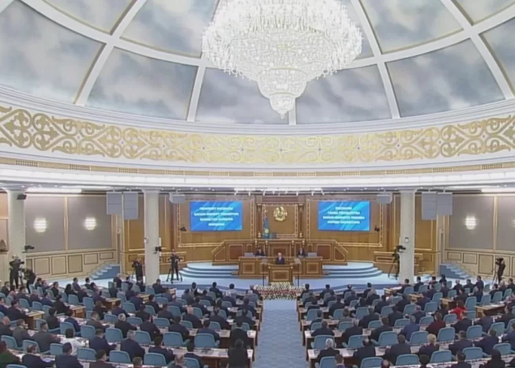 До конца года в Казахстане примут закон о банках