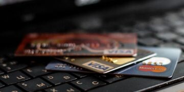 «Охотники за лёгкими деньгами» — дропы будут строго наказаны