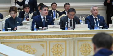 По мнению Президента, перспективным видится взаимодействие в области добычи и переработки редкоземельных металлов