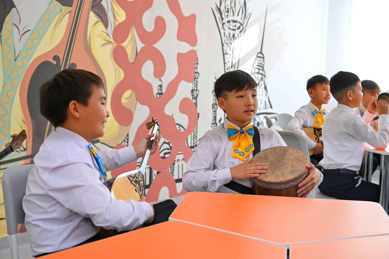 В Аягозе открылась современная школа на 600 мест