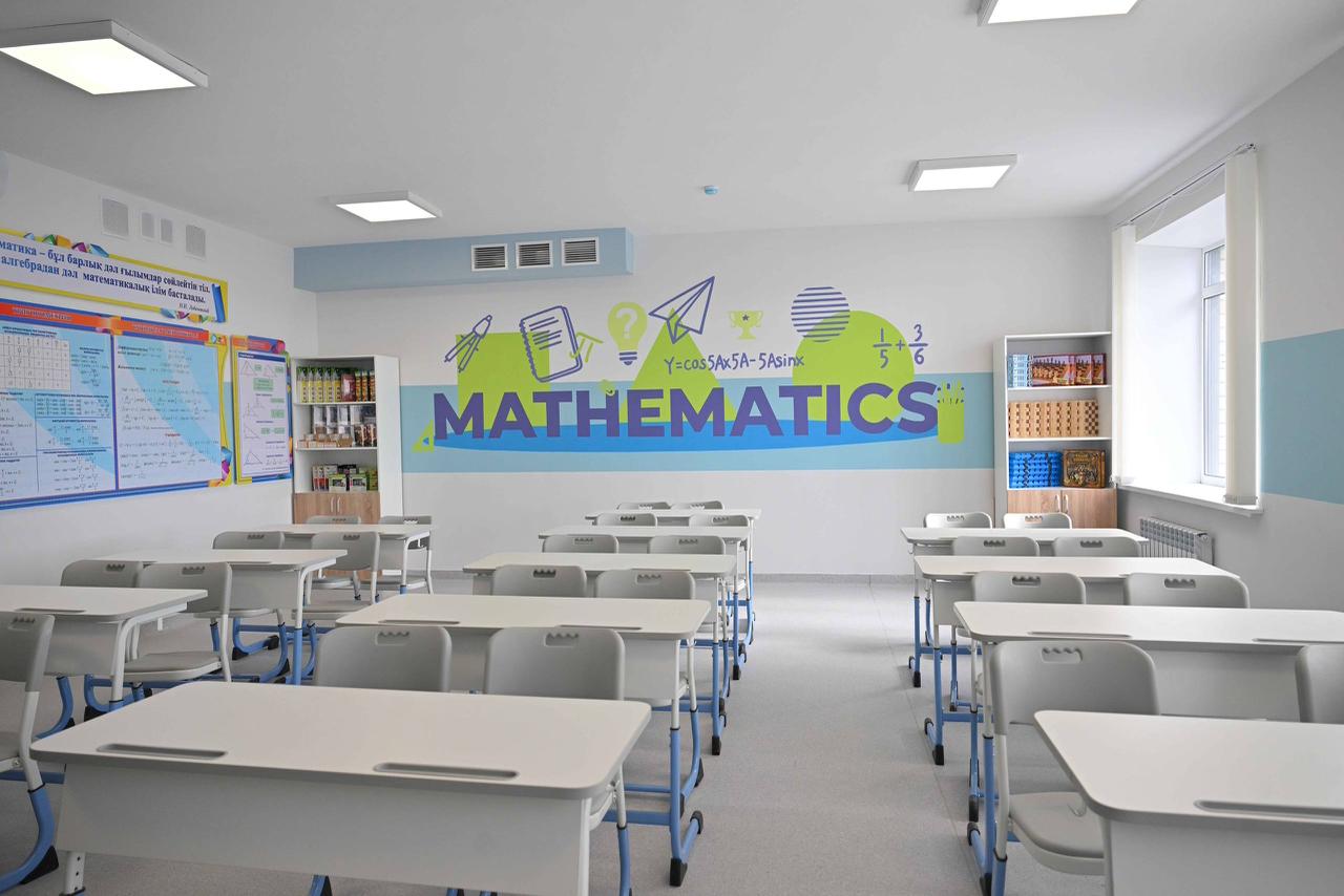 В Аягозе открылась современная школа на 600 мест