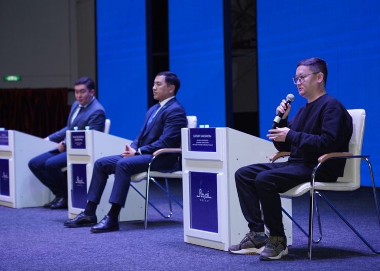 В области Абай проходит итоговое мероприятие года в сфере культуры «Жыл үздігі – 2025»