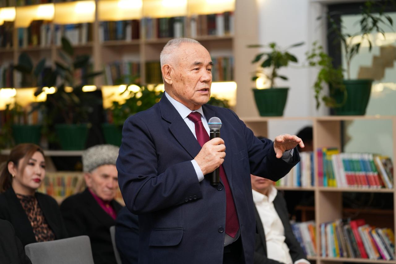 В Семее состоялась презентация исторических романов «Жошы хан» и «Бату хан»