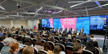 🇷🇺Делегация области Абай принимает участие в международном форуме «Иртыш: рука дружбы — река развития»