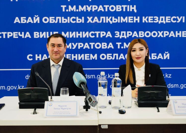 Усиление кадрового потенциала: вице-министр здравоохранения ознакомился с ситуацией в сфере медицины области Абай