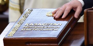 Норма об унитарности государства, целостности, неприкосновенности и неотчуждаемости территории Казахстана остается неизменной – Конституционная комиссия